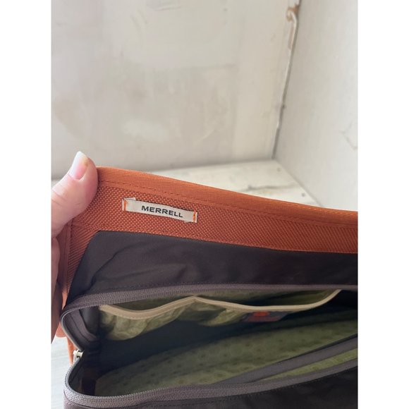 Merrell orange one handle zippered bag - Picture 5 of 10